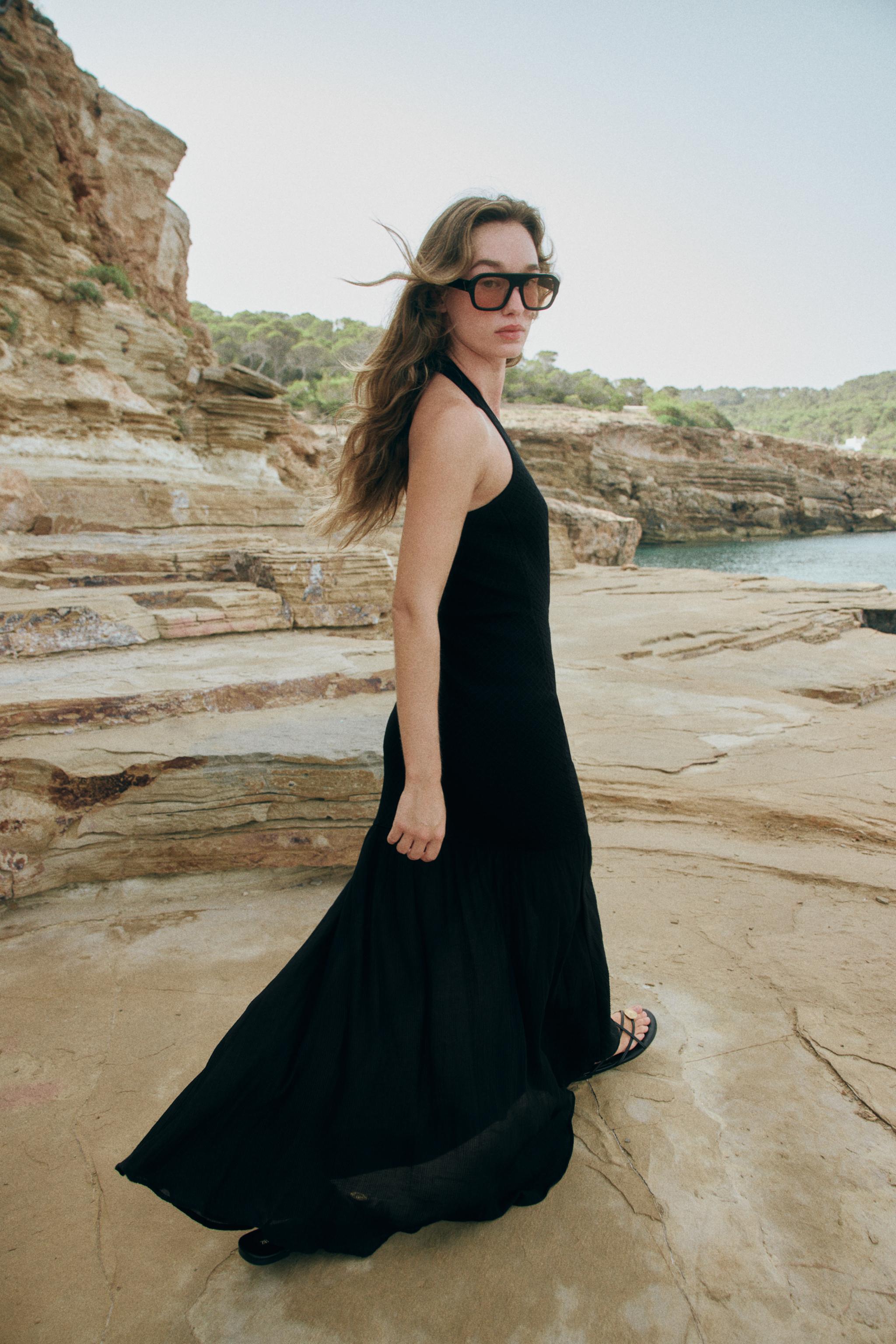 ROBE HALTER EN MAILLE BIMATIÈRE